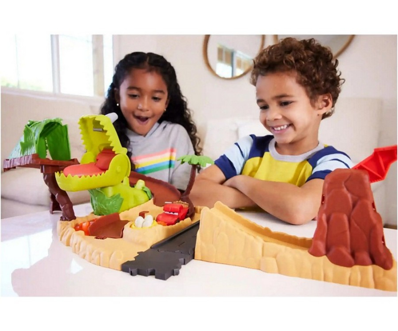 Πίστα Mattel Disney Cars On the Road - Dino Playground